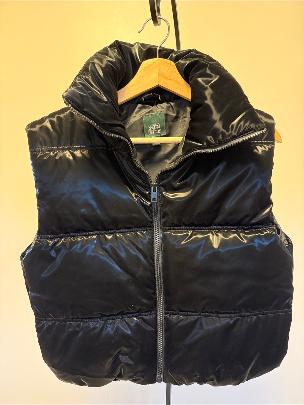 Wild Fable Cropped Shiny Black Puffer Vest